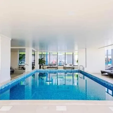 Apartmán Alezzi Beach Seaside Cu Piscina Năvodari