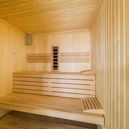 Apartmán Alezzi Beach Seaside Cu Piscina *