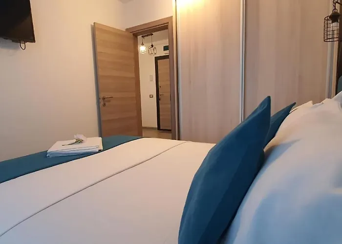 Apartment Alezzi Beach Seaside Cu Piscina