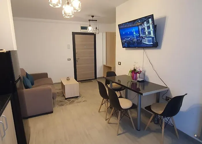 Alezzi Beach Seaside Cu Piscina * Navodari